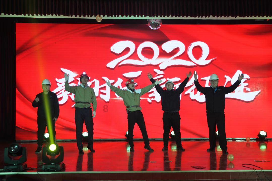 咖啡自由真的来了？900ML大包装黑咖定价9.9元